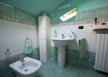 Bagno - Attico via Giovan Battista Quadrone, 10, Mondovì - foto 18