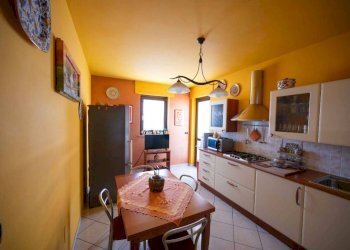Cucina - Attic via Giovan Battista Quadrone, 26, Mondovì - photo 11