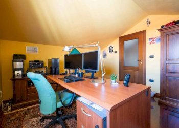 Studio - Attic via Giovan Battista Quadrone, 26, Mondovì - photo 17