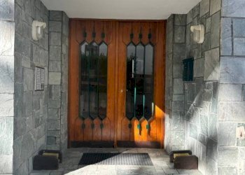 Interno palazzo - Appartamento via Giuseppe Verdi, 23, Bardonecchia - foto 6