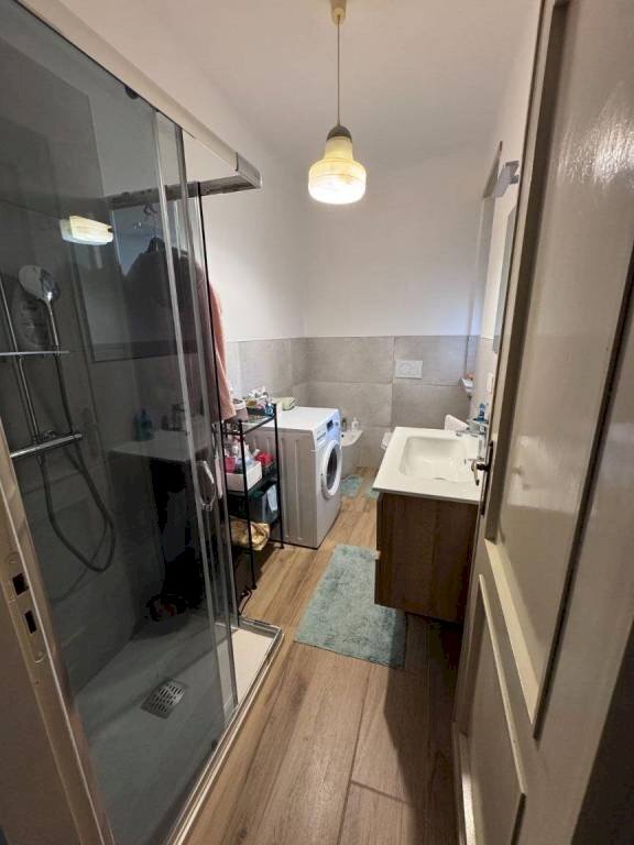 Bagno - Appartamento via Leon Battista Alberti, 6, Carmagnola - foto 2