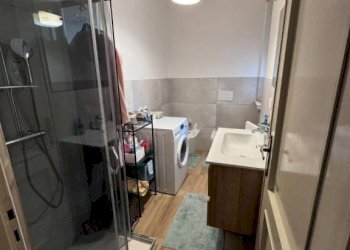 Bagno - Appartamento via Leon Battista Alberti, 6, Carmagnola - foto 2