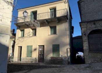 Facciata - Independent house via Roma, 6, Roccaverano - photo 1