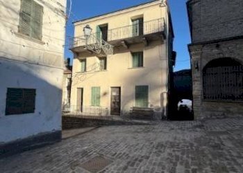 Facciata - Independent house via Roma, 6, Roccaverano - photo 2