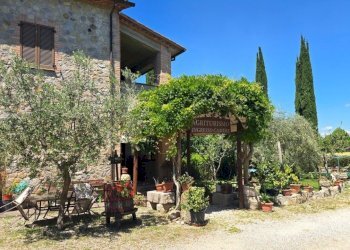 AGRITURISMO (10) - Agriturismo Baschi - foto 6