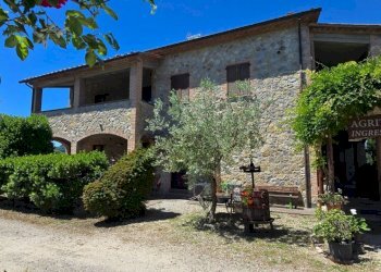 AGRITURISMO (8) - Agriturismo Baschi - foto 8