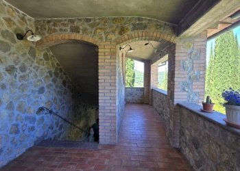 terrazzi coperti (2) - Agriturismo Baschi - foto 22