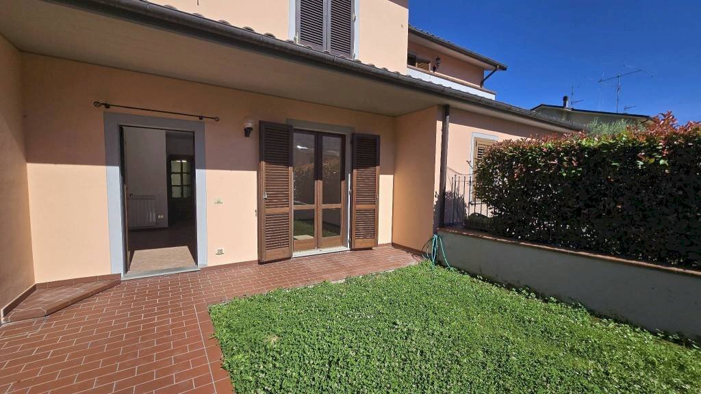 Villa a Schiera Barga - foto 3