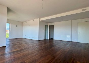 Four-room apartment Via Dante Livio Bianco, 12, Cuneo (neighborhood Cuneo Nuova) - photo 13