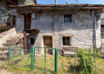 Facciata Ovest - Semi-detached house Frazione Promiod, 34, Chatillon - photo 5