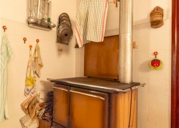 Termocucina - Semi-detached house Frazione Promiod, 34, Chatillon - photo 9