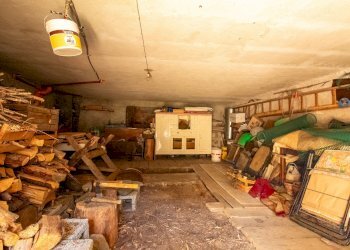 Cantina - Semi-detached house Frazione Promiod, 34, Chatillon - photo 22