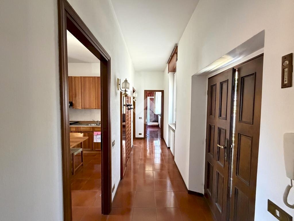 Rustico Via F. Petrarca, Magenta - foto 3