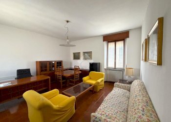 Rustico Via F. Petrarca, Magenta - foto 4