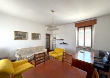 Rustico Via F. Petrarca, Magenta - foto 6