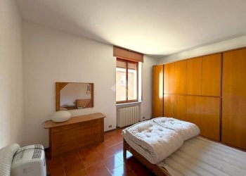 Rustico Via F. Petrarca, Magenta - foto 12