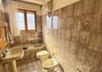 Three-room apartment Guspini - photo 4