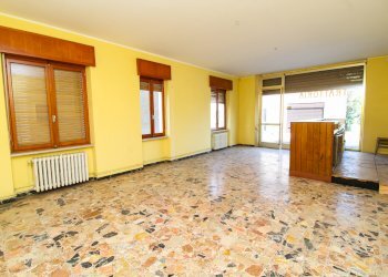 Stable - Palace Via Roma, 3, Montaldo di Mondovì - photo 10