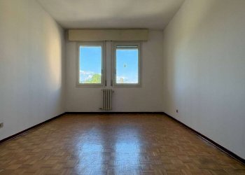 Four-room apartment Cornate d'Adda - photo 19