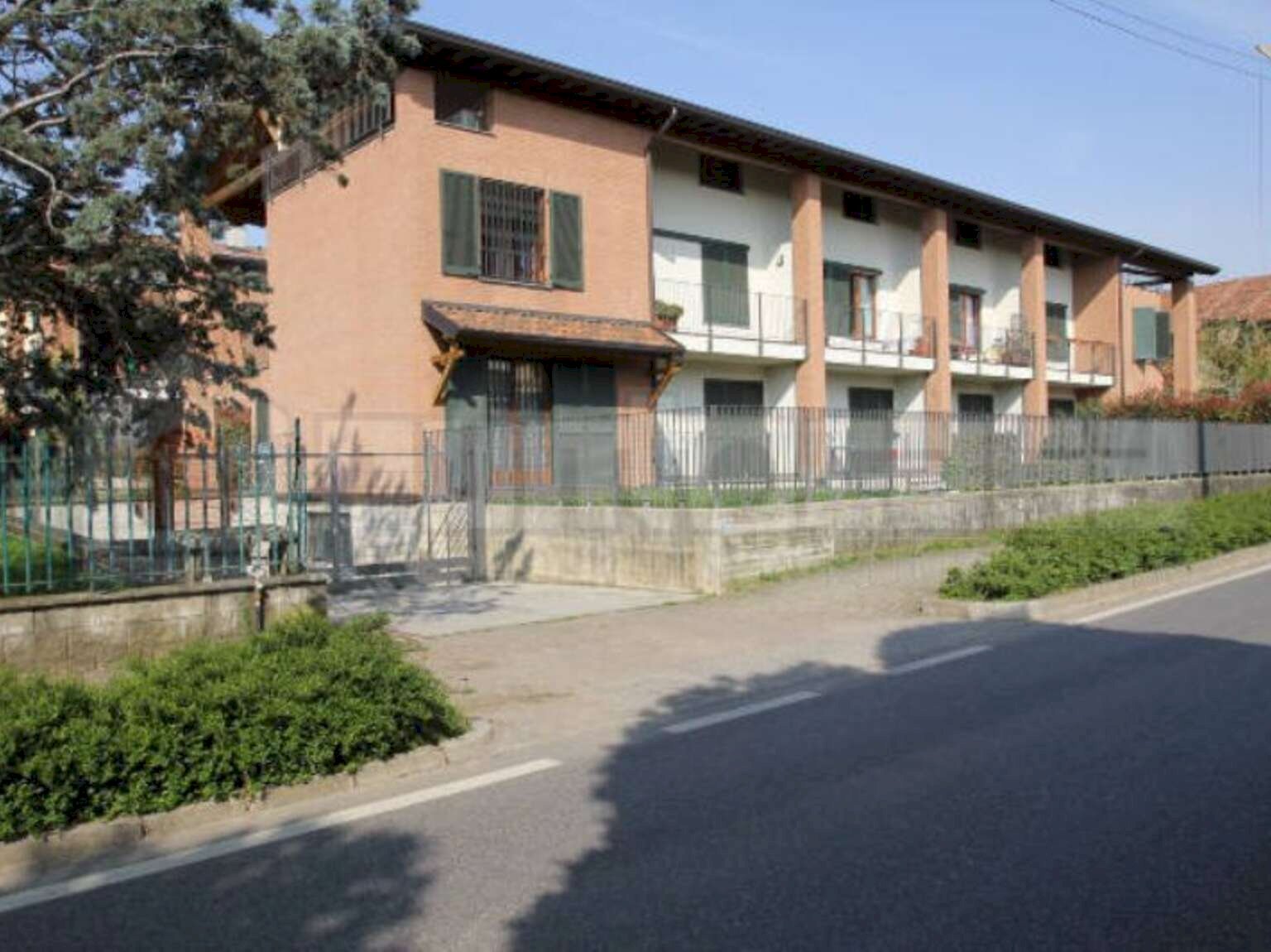 Bilocale Correzzana - foto 1