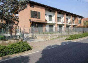 Bilocale Correzzana - foto 1