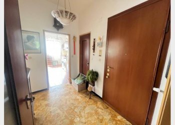 Two-room apartment Genova - photo 14