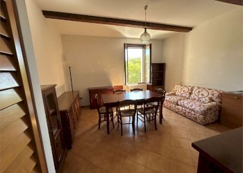 Three-room apartment Modena - photo 1