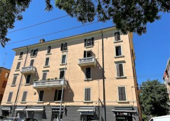 Three-room apartment Modena - photo 19