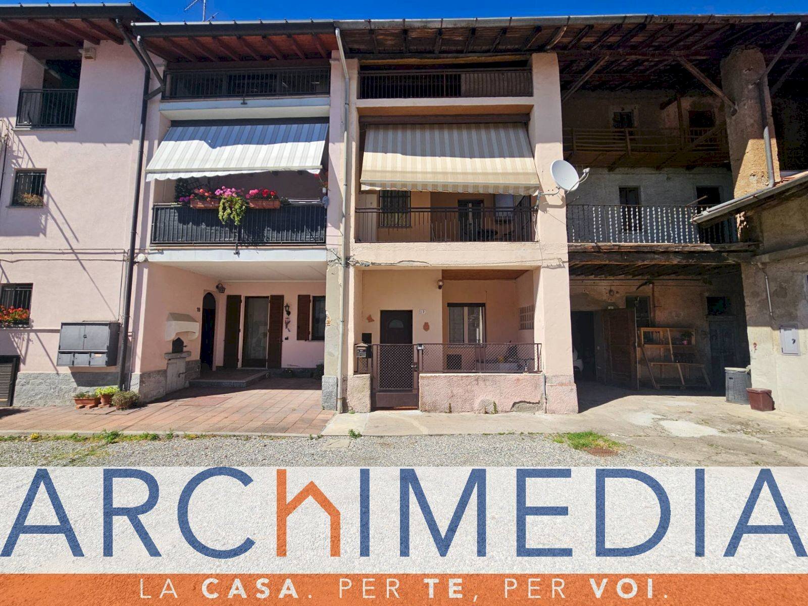 Foto 1 - Semi-detached house Vicolo Don Giovanni Bizzozero, Malnate - photo 1