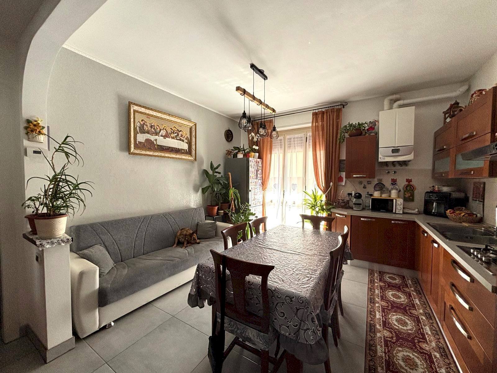 Foto 2 - Three-room apartment Via Binaghi, Malnate - photo 2