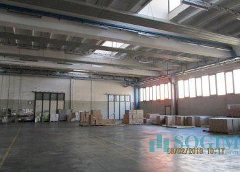 foto interna - Capannone De Gasperi, Arcore - foto 7