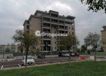 Foto 1 - Ufficio Via S. Girolamo Emiliani
21, Magenta - foto 1