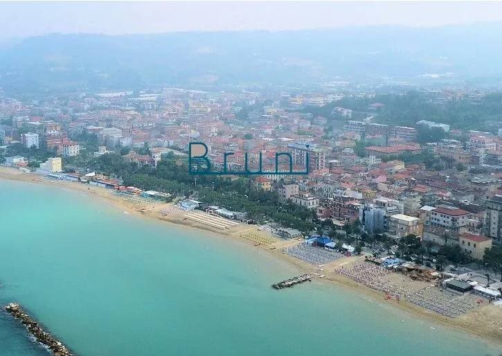 Foto 1 - Commercial Activity Lungomare della Repubblica, Grottammare - photo 1