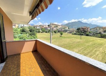 Foto 1 - Four-room apartment via Roncaglio, Civate - photo 1