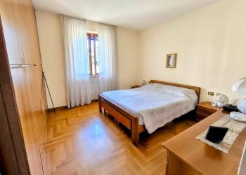 Foto 12 - Four-room apartment via Roncaglio, Civate - photo 12