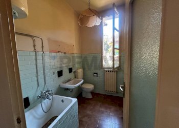 Bagno - Semi-detached house VIA ROMA
 
60, Cuasso al Monte - photo 14