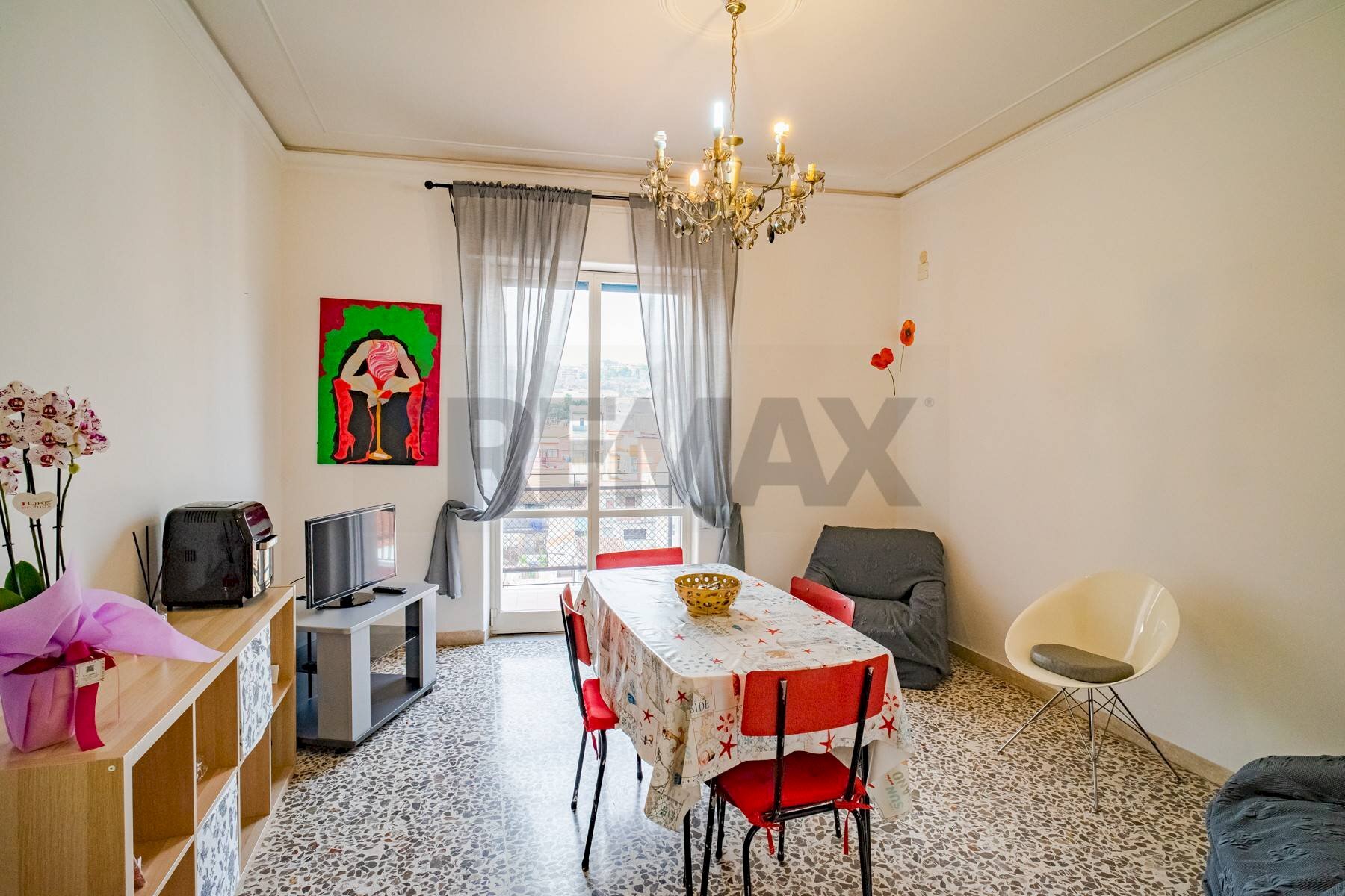 Sala da pranzo - Trilocale Via Maria Gianni
 
30, Catania - foto 1