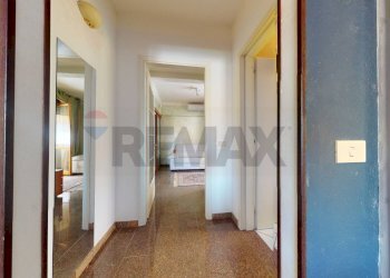 Hall / corridoio - Trilocale Via Paladini
42C, Viareggio - foto 9