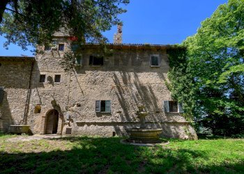Casa all\'aperto - Castle VOCABOLO CASTELLO DI FICARETO
 
2, Todi - photo 12