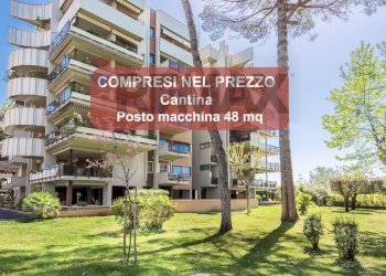 Edificio all\'aperto - Quadrilocale Via Riccardo Forster
88, Roma - foto 1