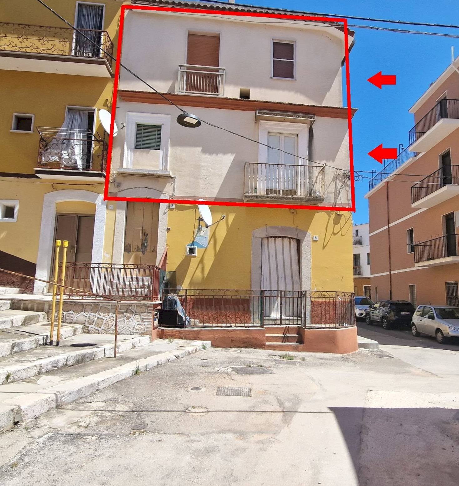 Foto 1 - Stabile - Palazzo Via CARSO
 
3, San Nicandro Garganico - foto 1