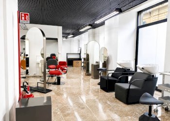 Foto 6 - Commercial Premises Via Giovanni Camerana
4, Torino - photo 6