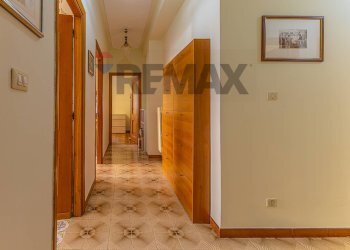 Hall / corridoio - Appartamento Via Baldedda
 
14, Sassari - foto 17