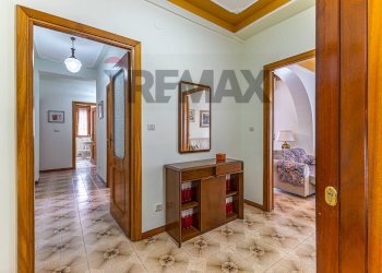 Hall / corridoio - Appartamento Via Baldedda
 
14, Sassari - foto 38