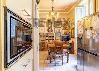 Sala da pranzo - Villa CORSO GARIBALDI
 
79, Seveso - foto 19