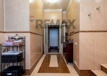 Ricezione / Lobby - Villa CORSO GARIBALDI
 
79, Seveso - foto 45