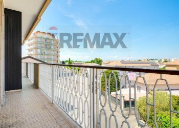 Balcone - Apartment VIA VESPRI SICILIANI
 
69, Busto Arsizio - photo 17