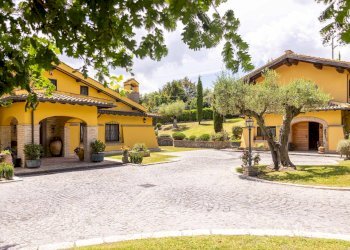 Foto 2 - Villa Strada di Selvagrossa
 
3, Campagnano di Roma - foto 2