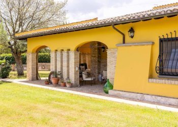 Foto 5 - Villa Strada di Selvagrossa
 
3, Campagnano di Roma - foto 5