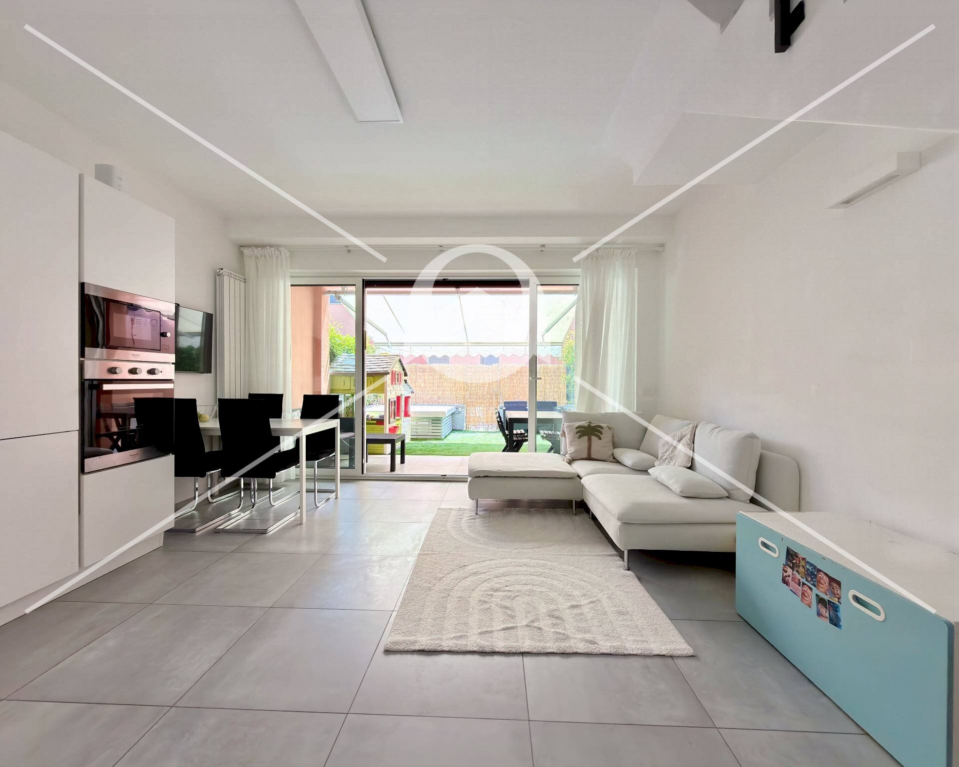 Foto 2 - Villa a Schiera Via Ugo Foscolo
 
40, Loano - foto 2
